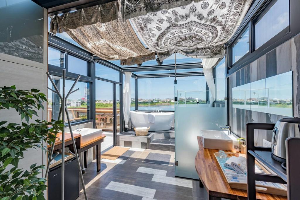 Malibu Oceanview Homestay Magong Exteriör bild