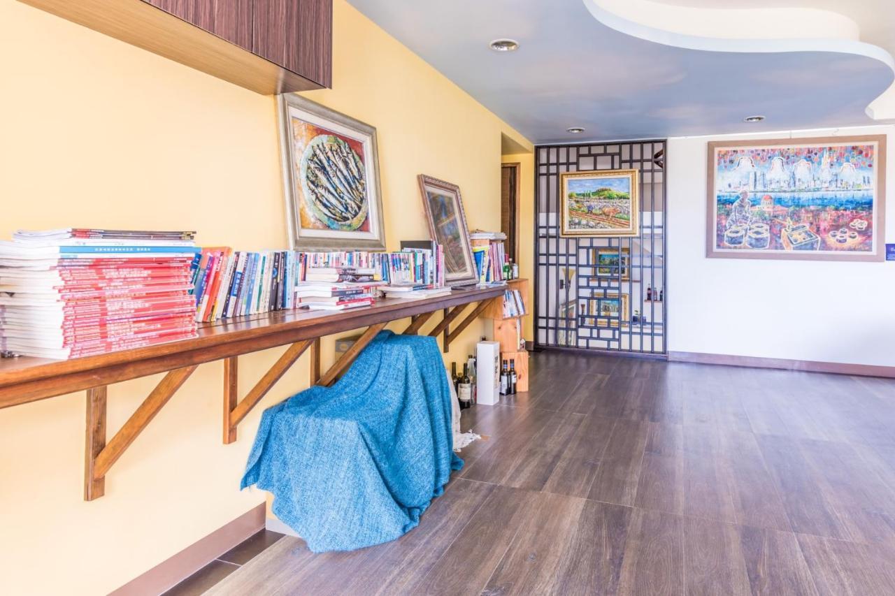 Malibu Oceanview Homestay Magong Exteriör bild